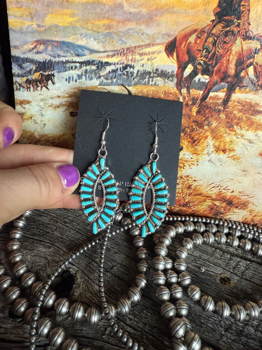 Fishtail dangles