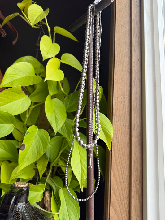 Silver chain with blossom 24”